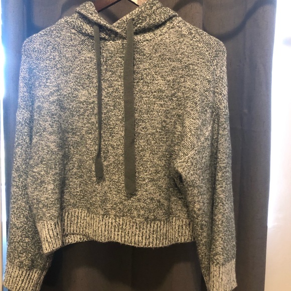 Cropped trendy sweater - Picture 3 of 4